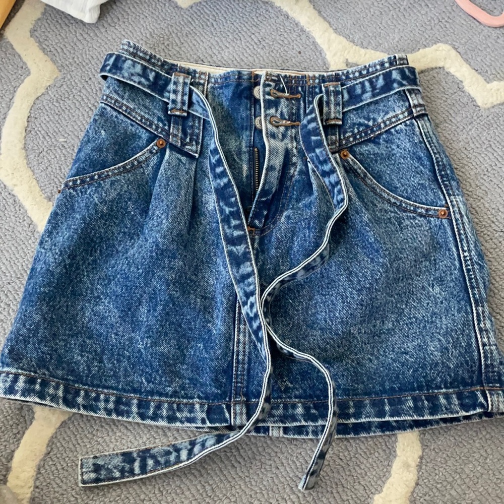 abercrombie and fitch denim skirt , natural rise